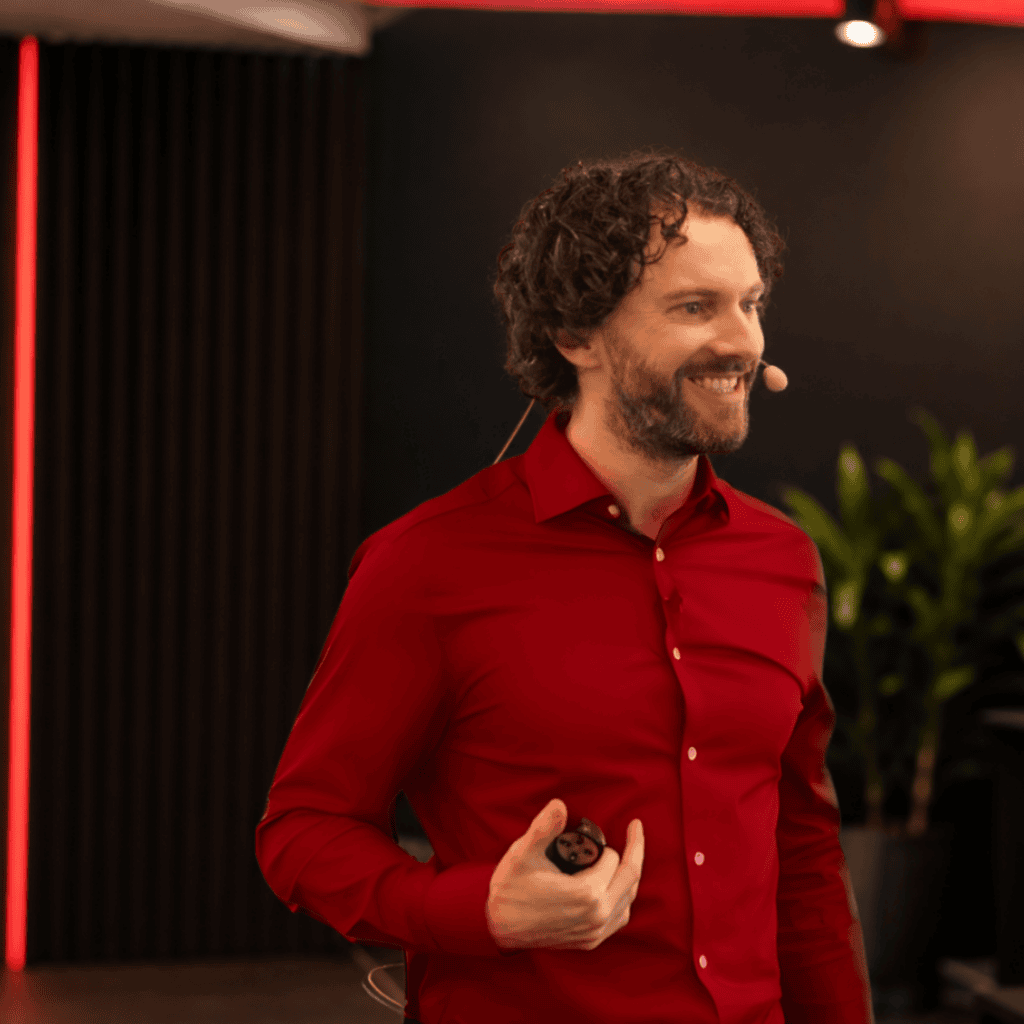Ben Jacob-Smith speaking at an Obsessed business event